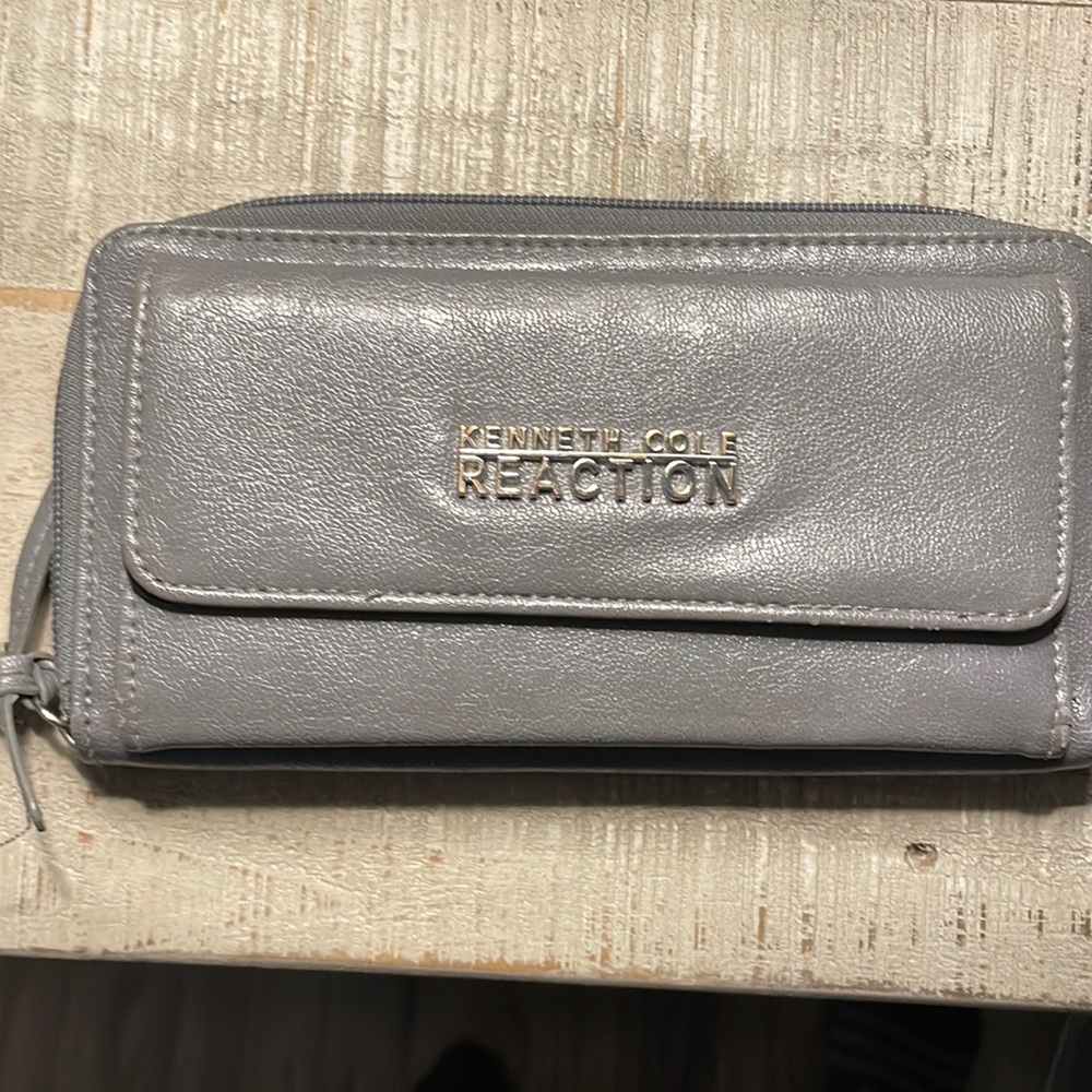Kenneth Cole Reaction wallet